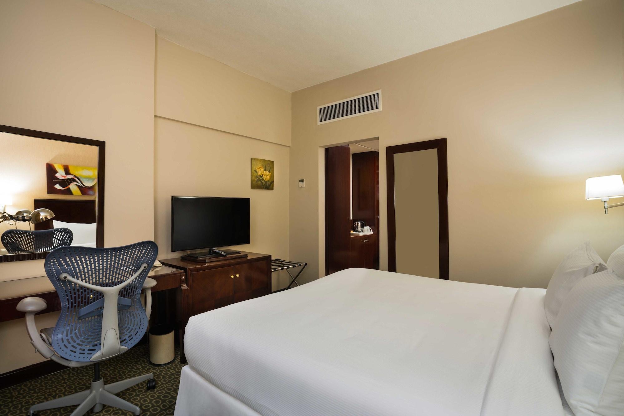 Hilton Garden Inn Riyadh Olaya Buitenkant foto