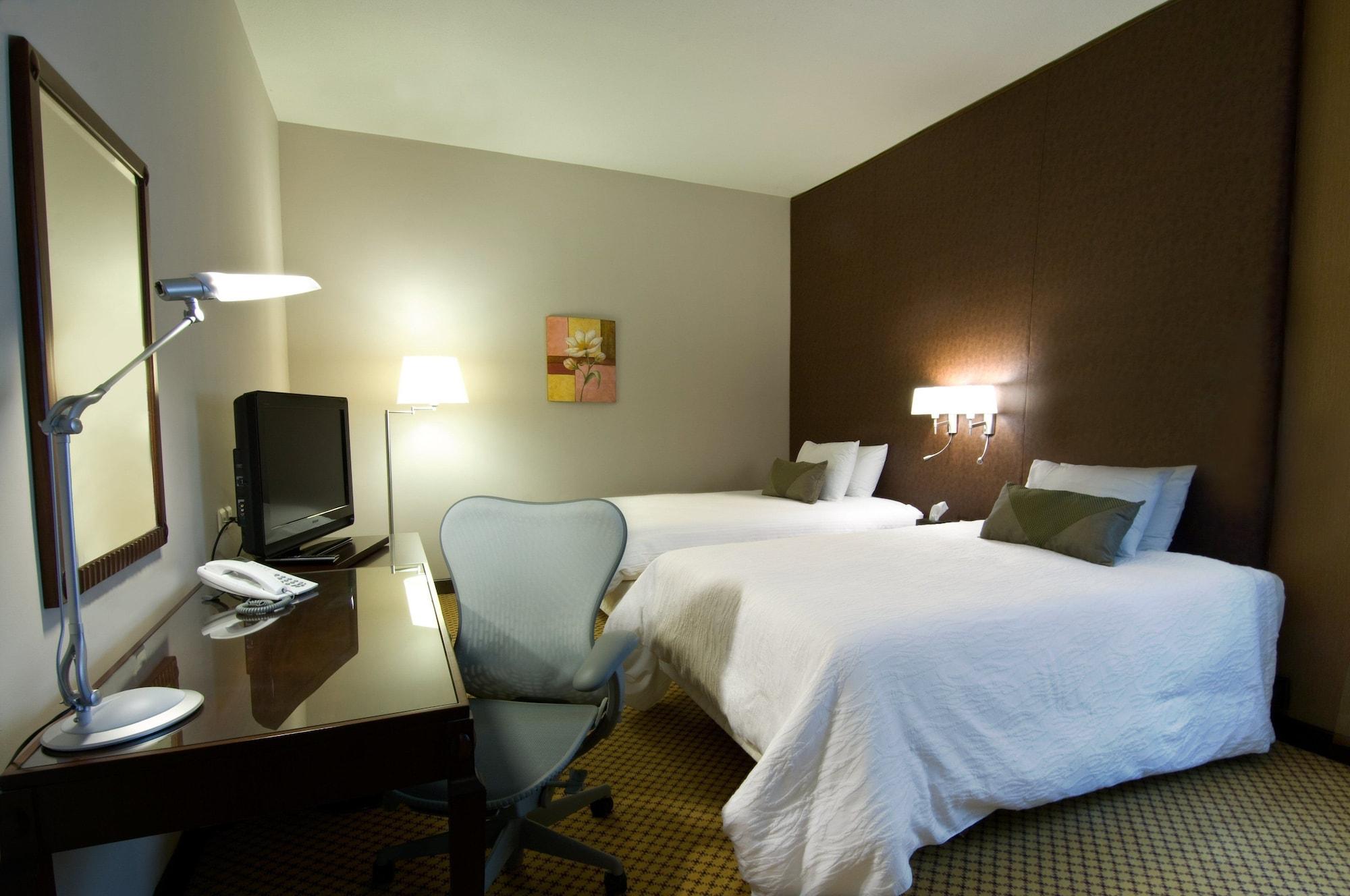 Hilton Garden Inn Riyadh Olaya Buitenkant foto