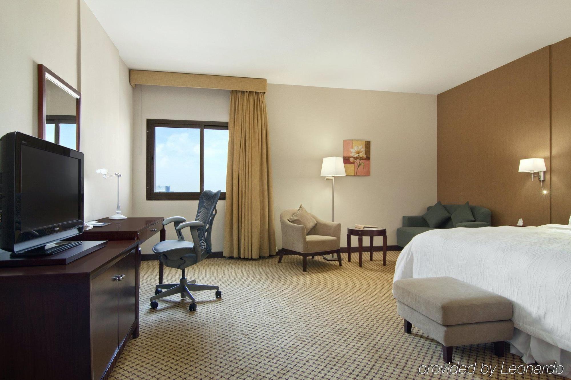 Hilton Garden Inn Riyadh Olaya Kamer foto