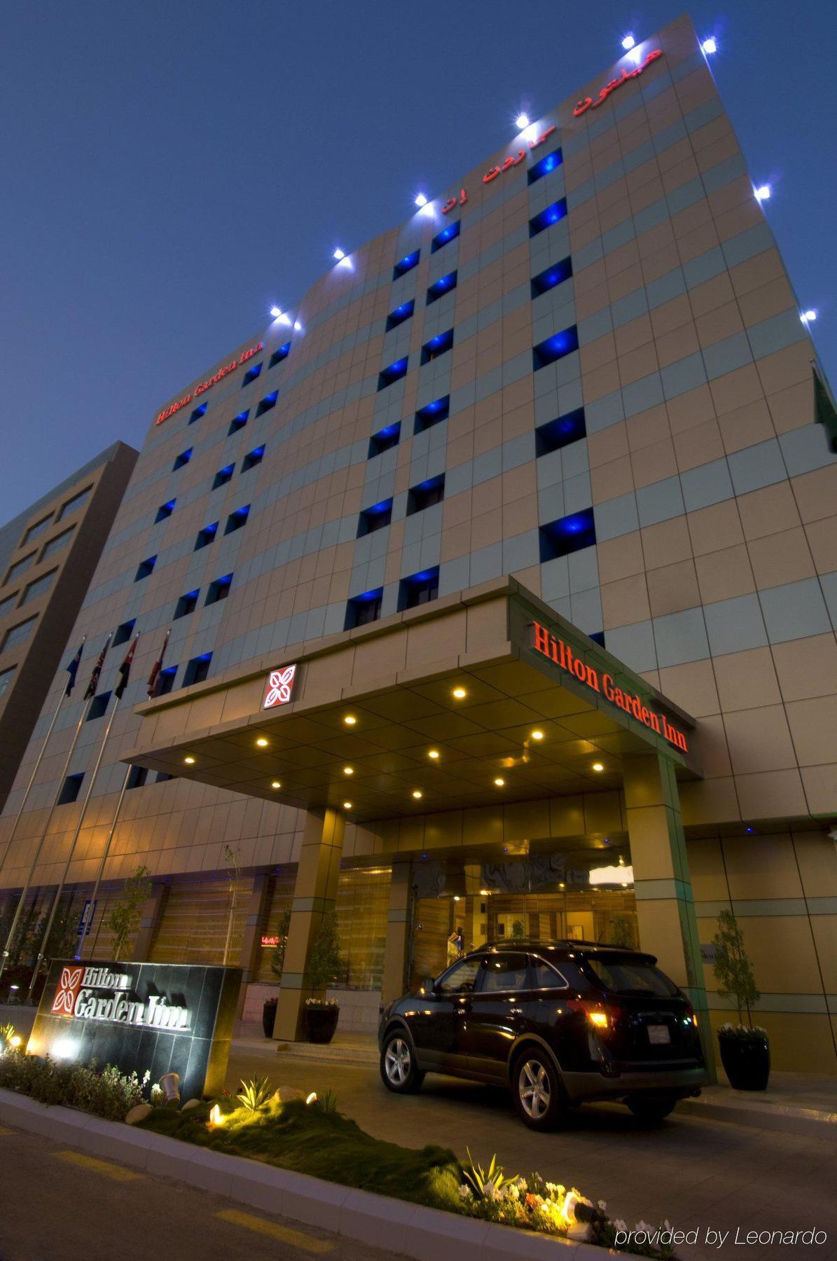 Hilton Garden Inn Riyadh Olaya Buitenkant foto